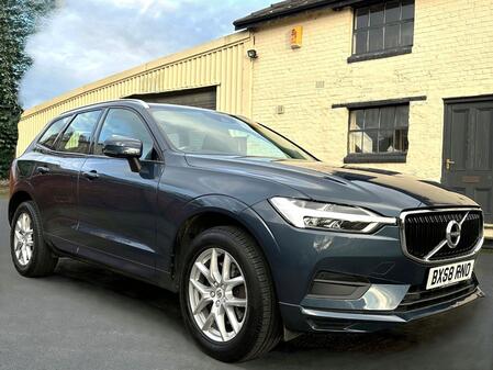 VOLVO XC60 2.0 D4 Momentum Auto AWD