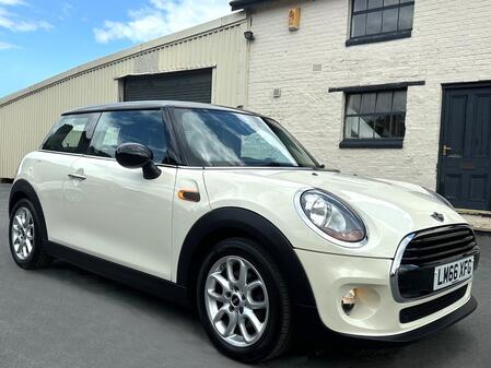 MINI HATCH 1.5 Cooper (136) 3 Door