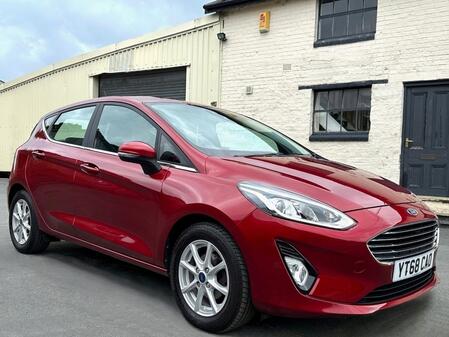 FORD FIESTA 1.0T EcoBoost (100) Zetec