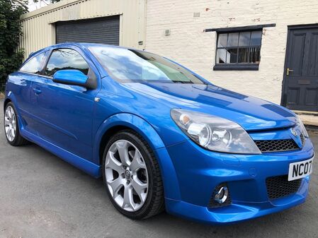 VAUXHALL ASTRA 2.0i 16v VXR