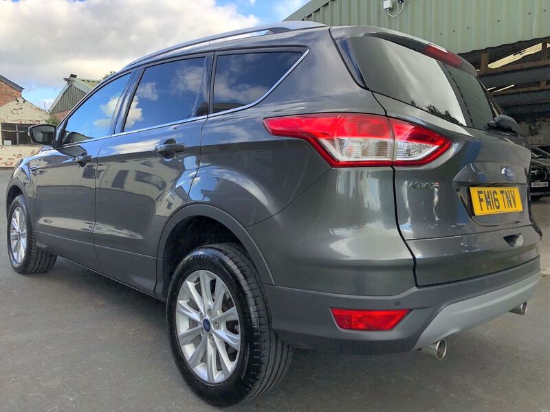 FORD KUGA