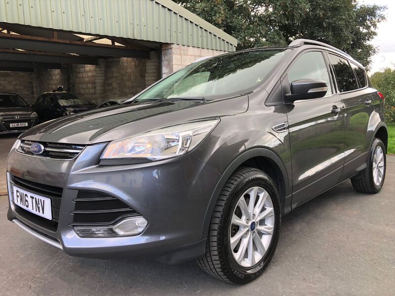 FORD KUGA