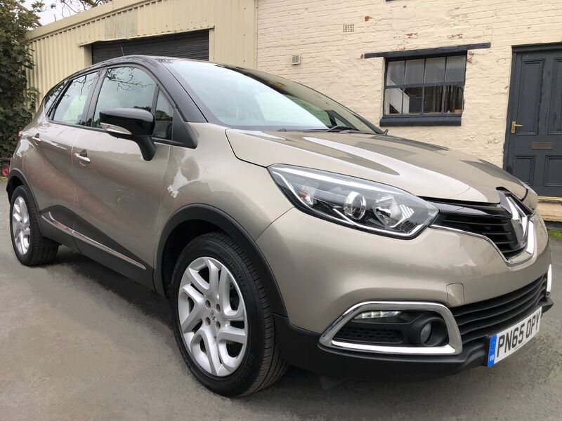 RENAULT CAPTUR