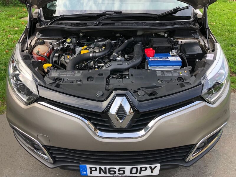 RENAULT CAPTUR