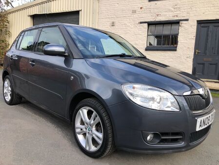 SKODA FABIA 1.6 16V 3