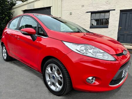 FORD FIESTA 1.4 ZETEC AUTOMATIC